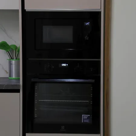 Azure Sea Apartment *