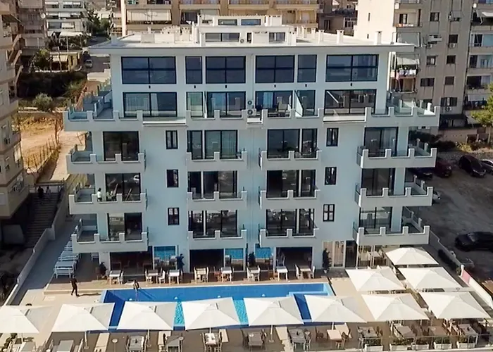 Azure Sea * Sarandë